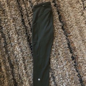 Cropped Lululemon leggings